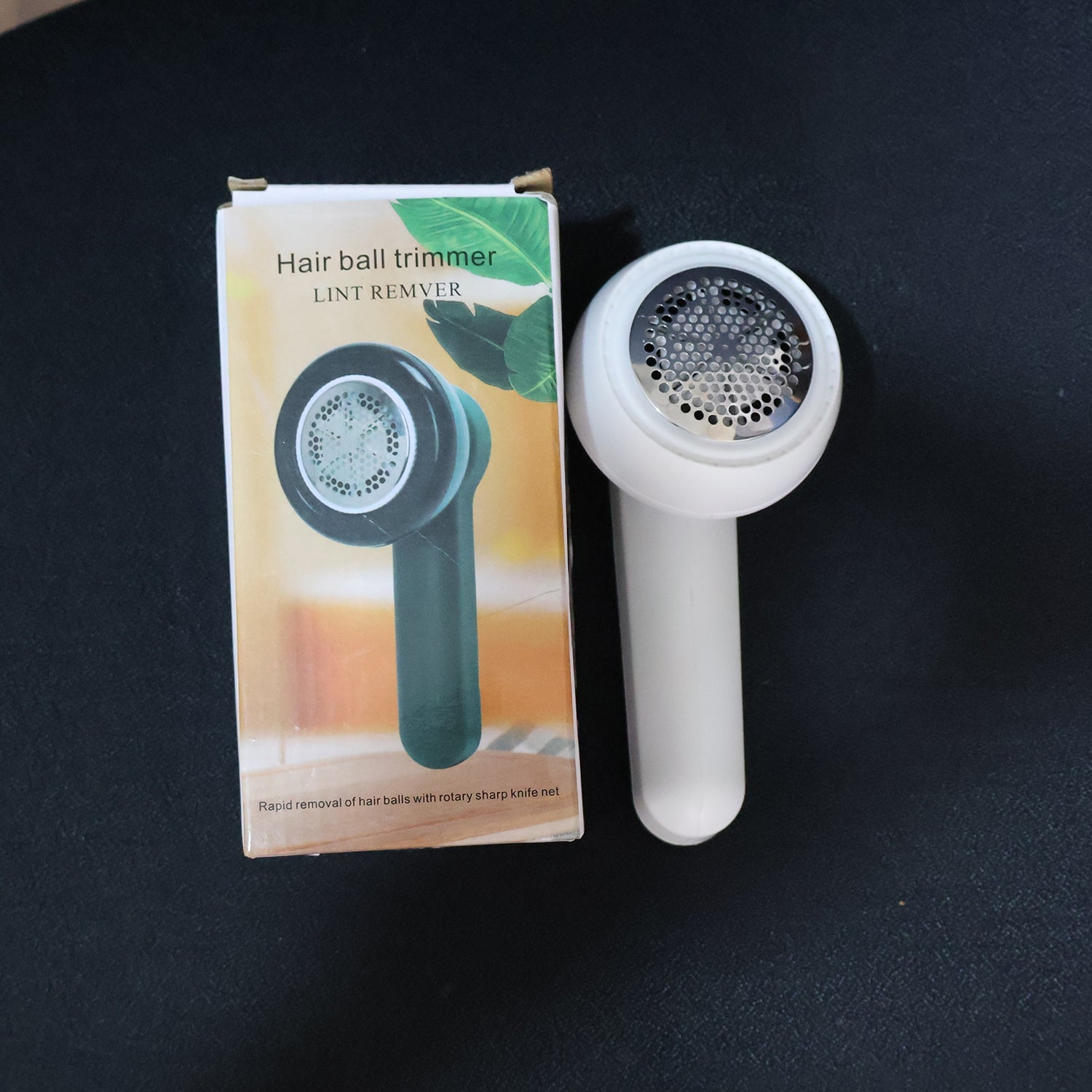 Rechargeable fabric shaver USB